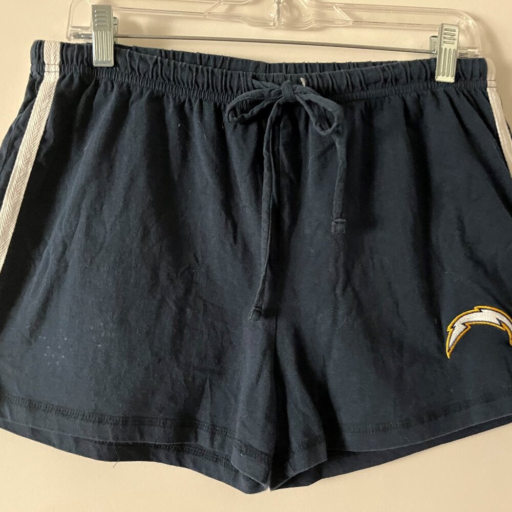 Women's Reebok Vintage Charger shorts (L)